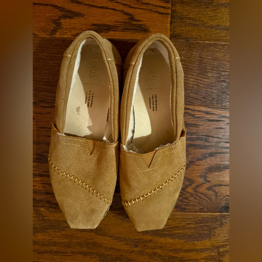 Tan Suede Tom’s Women's Shoes size 6. Versatile and thicker sole, classic